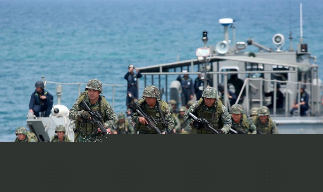 U.S., Filipino soldiers participate in "Balikatan 2018" drills