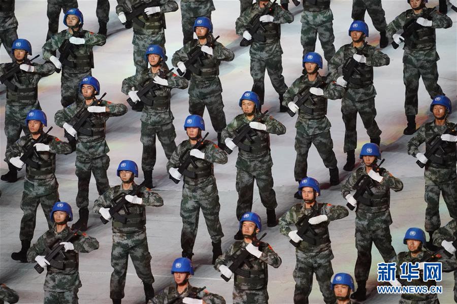 （新華全媒頭條&middot;圖文互動）（5）和平之光閃耀軍運&mdash;&mdash;第七屆世界軍人運動會開幕式側記