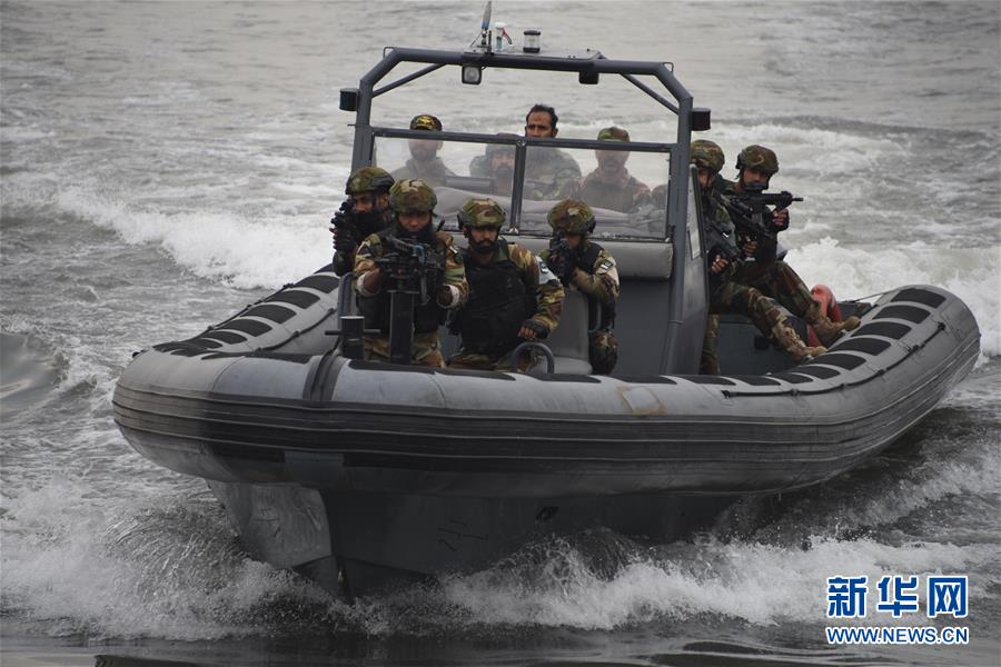 （圖文互動&middot;國際）（1）&ldquo;海洋衛(wèi)士-2020&rdquo;中巴海上聯演：結束港岸交流轉入海上實兵實彈演練