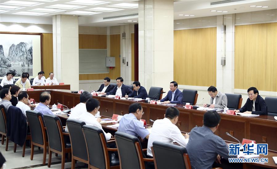 9月21日，中宣部在北京召開(kāi)中央媒體駐外機(jī)構(gòu)外宣工作座談會(huì)。中共中央政治局委員、中央書(shū)記處書(shū)記、中宣部部長(zhǎng)劉奇葆出席座談會(huì)并講話。新華社記者 謝環(huán)馳 攝 