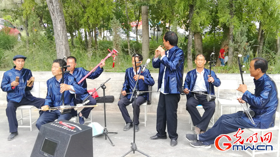 【脫貧攻堅在行動】全村聯名信留下好書記&mdash;&mdash;青海省城上村&ldquo;第一書記&rdquo;劉貴明這三年