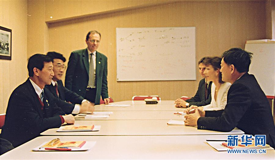 （新華全媒頭條&middot;時代先鋒&middot;圖文互動）（12）傳奇的英雄 無悔的忠誠&mdash;&mdash;記刑偵痕跡檢驗專家崔道植