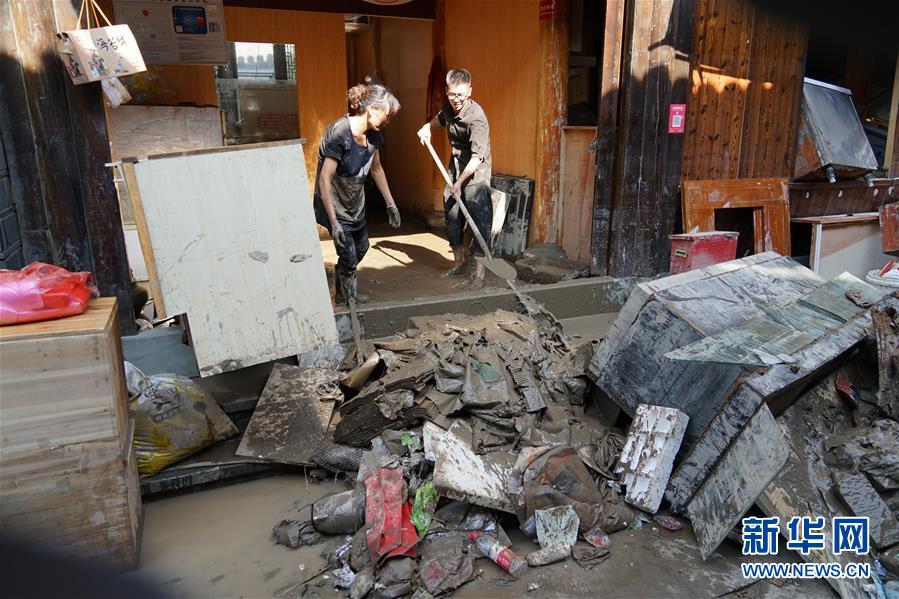 (關注“利奇馬”·圖文互動)(4)古城洪災 八方馳援——洪水災害下的浙江臨海現場目擊