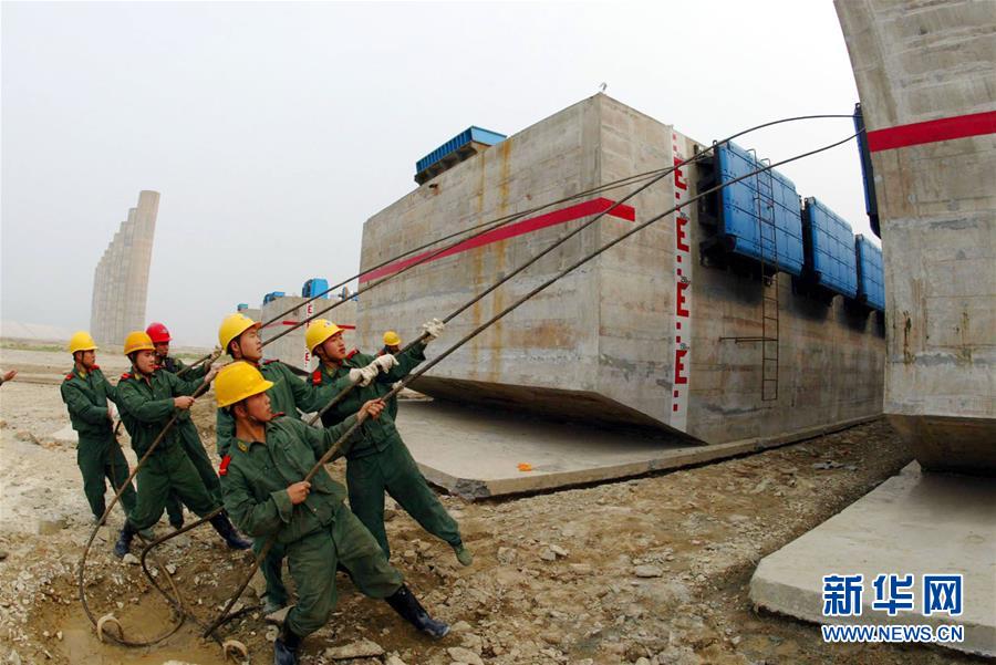 （圖文互動(dòng)）（3）在共和國的豐碑上&mdash;&mdash;聚焦重大國家工程中的人民子弟兵