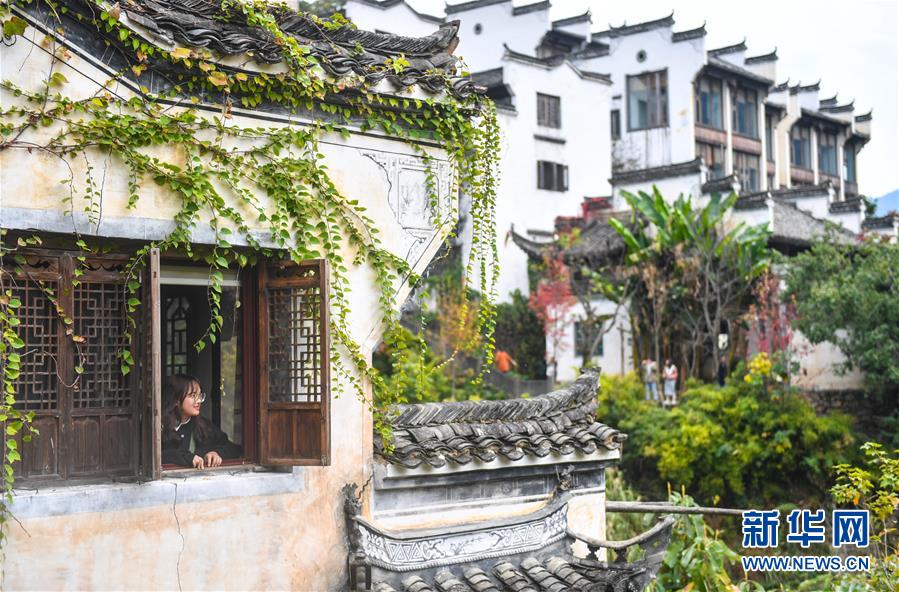 （圖文互動）（2）鄉(xiāng)村攝影師、鄉(xiāng)村&ldquo;模特&rdquo;、民宿店主&mdash;&mdash;鄉(xiāng)村旅游推動婺源農(nóng)民生活方式發(fā)生新變化