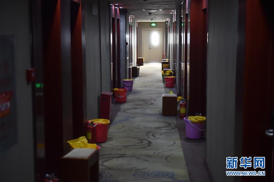 （聚焦疫情防控&middot;圖文互動）（10）&ldquo;感恩每一位&lsquo;不曾謀面&rsquo;的醫護人員&rdquo;&mdash;&mdash;探訪返京人員醫學集中隔離觀察點