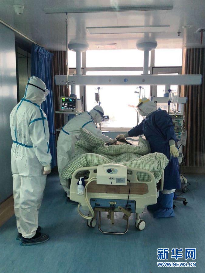 （圖文互動）（1）醫生馳援湖北抗疫情：&ldquo;女兒的畫就是最大的慰藉&rdquo;