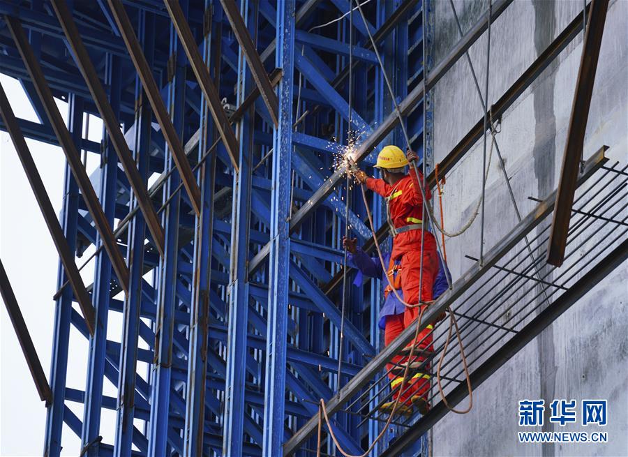 （聚焦復工復產(chǎn)·圖文互動）（2）廣西重大項目融河高速公路復工加快推進建設(shè)