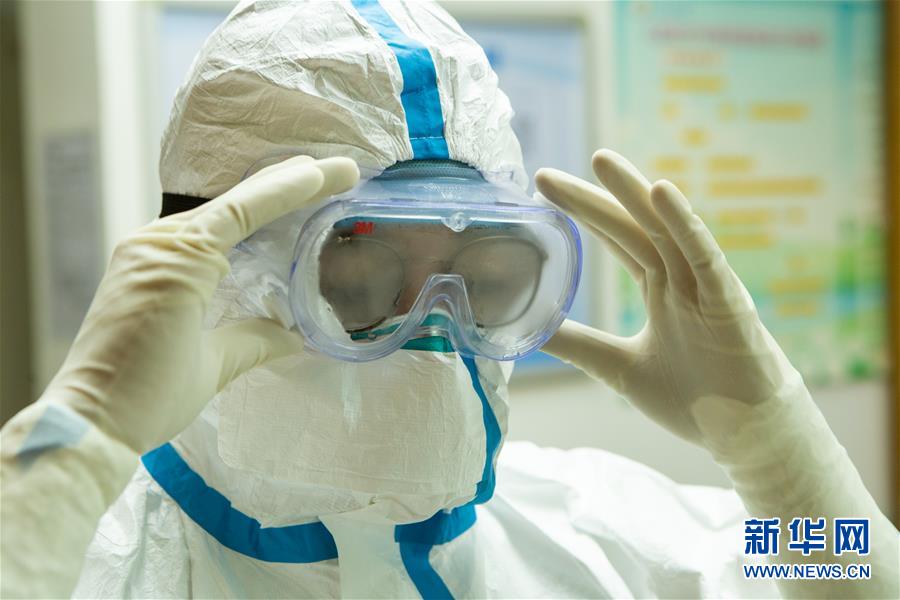 （一線抗疫群英譜&middot;圖文互動）（2）&ldquo;盡己所能守護生命&rdquo;&mdash;&mdash;廣東江門&ldquo;90后&rdquo;新婚夫妻齊赴戰&ldquo;疫&rdquo;一線