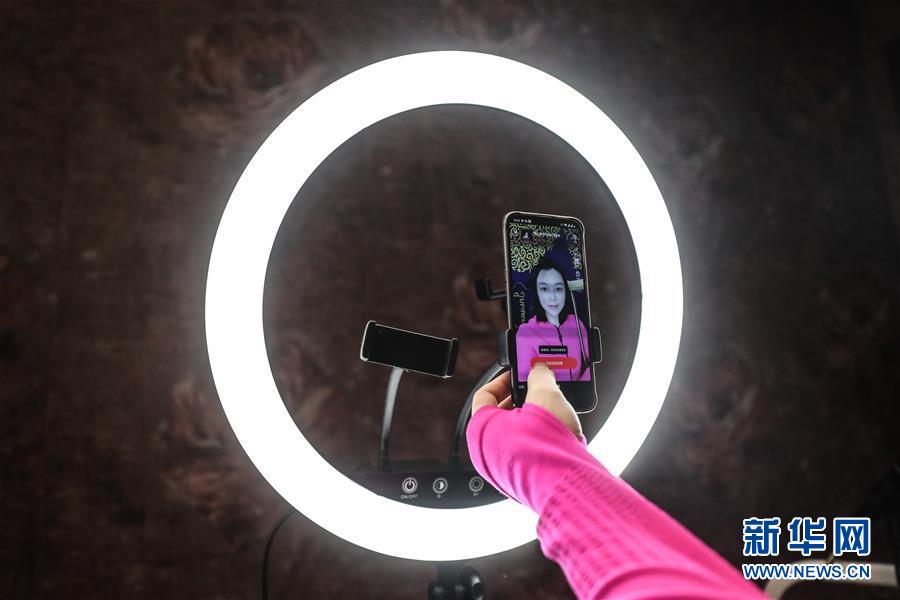 （在習近平新時代中國特色社會主義思想指引下&mdash;&mdash;新時代新作為新篇章&middot;習近平總書記關切事&middot;圖文互動）（3）打開生活的正確方式：更衛生、更健康！