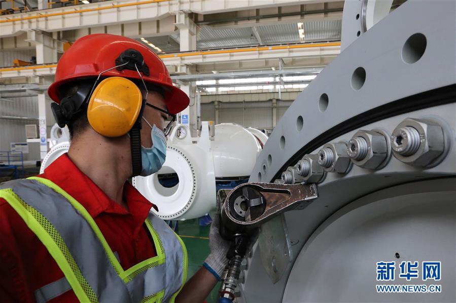 （聚焦復工復產&middot;圖文互動）（3）聆聽復蘇的腳步&mdash;&mdash;新疆企業一線生產見聞