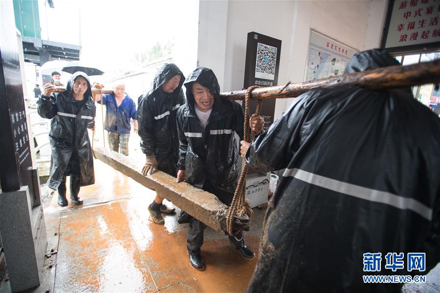 （新華全媒頭條&middot;圖文互動）（9）筑起共御水患的鋼鐵長堤&mdash;&mdash;戰洪一線的&ldquo;干群關系新答卷&rdquo;