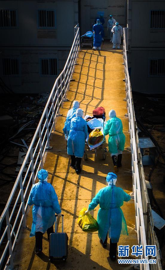 （新華全媒頭條&middot;圖文互動）（10）以仁心仁術造福人民&mdash;&mdash;寫在第三個中國醫師節之際