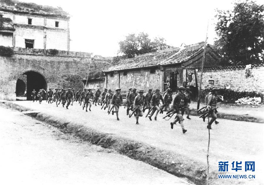 （新華全媒頭條&middot;圖文互動）（10）銘記歷史 砥礪奮進(jìn)&mdash;&mdash;寫在中國人民抗日戰(zhàn)爭暨世界反法西斯戰(zhàn)爭勝利75周年之際