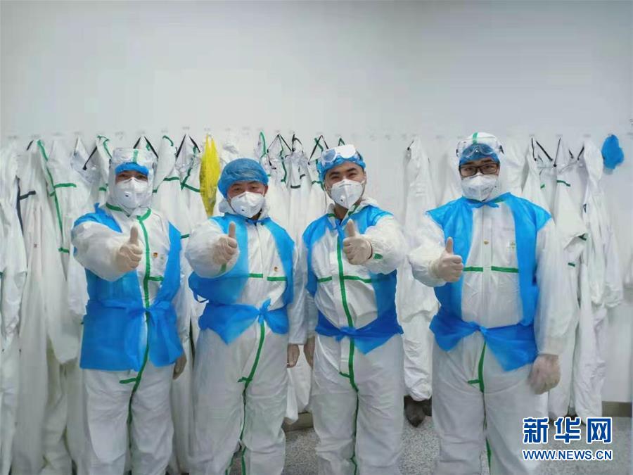 （習(xí)近平致敬的戰(zhàn)“疫”英雄·志愿者篇·圖文互動）（2）他們，微光成炬照征程