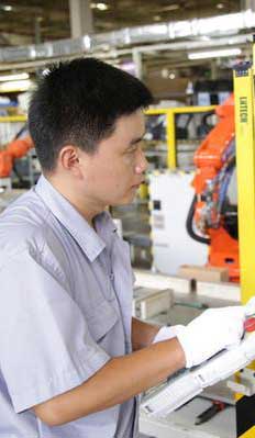 業精于勤 行成于思&mdash;記海爾集團首席技師崔惠峰