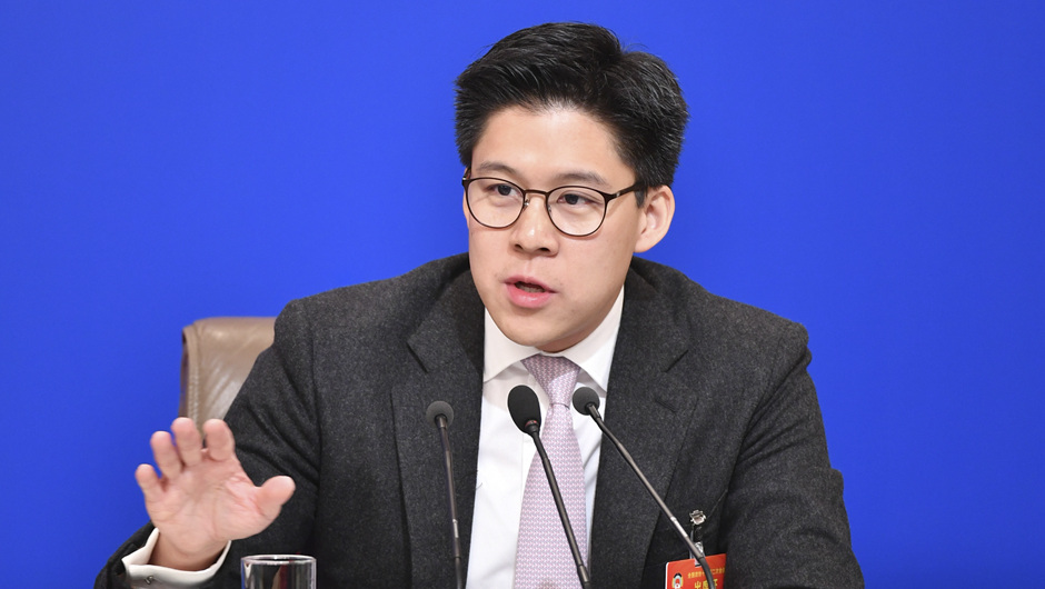 全國政協委員、中國香港體育協會暨奧林匹克委員會副會長、霍英東集團副總裁 霍啟剛