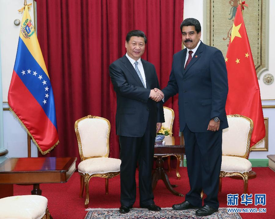 當(dāng)?shù)貢r(shí)間7月20日，國(guó)家主席習(xí)近平在加拉加斯同委內(nèi)瑞拉總統(tǒng)馬杜羅舉行會(huì)談。 新華社記者蘭紅光攝 