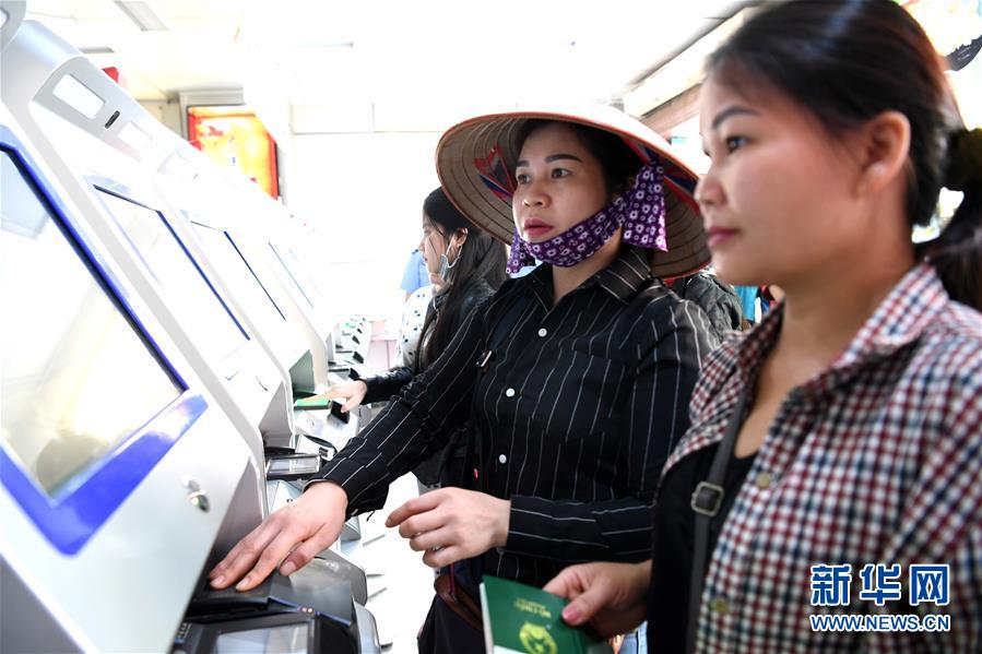 (新華全媒頭條·圖文互動)(5)東盟成為中國第二大貿(mào)易伙伴釋放哪些信號?
