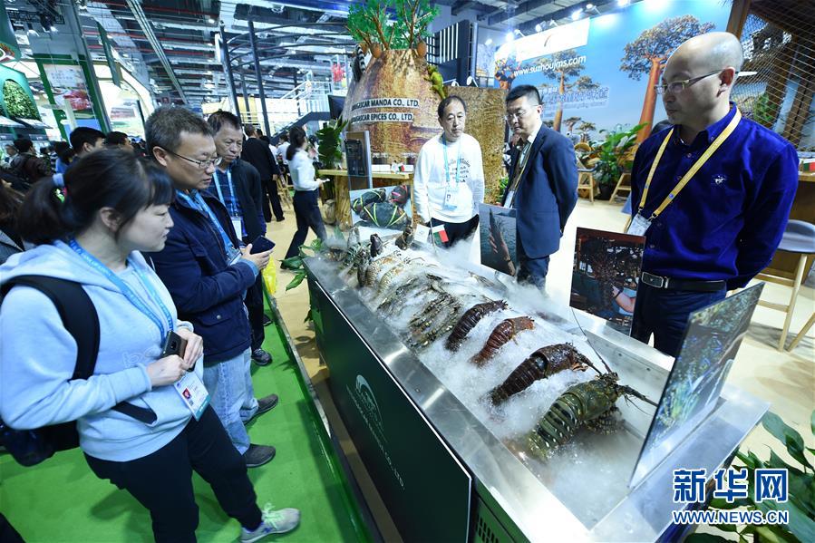 （新華全媒頭條&middot;圖文互動）（2）中國市場 世界共享&mdash;&mdash;進博會勾勒共贏畫卷