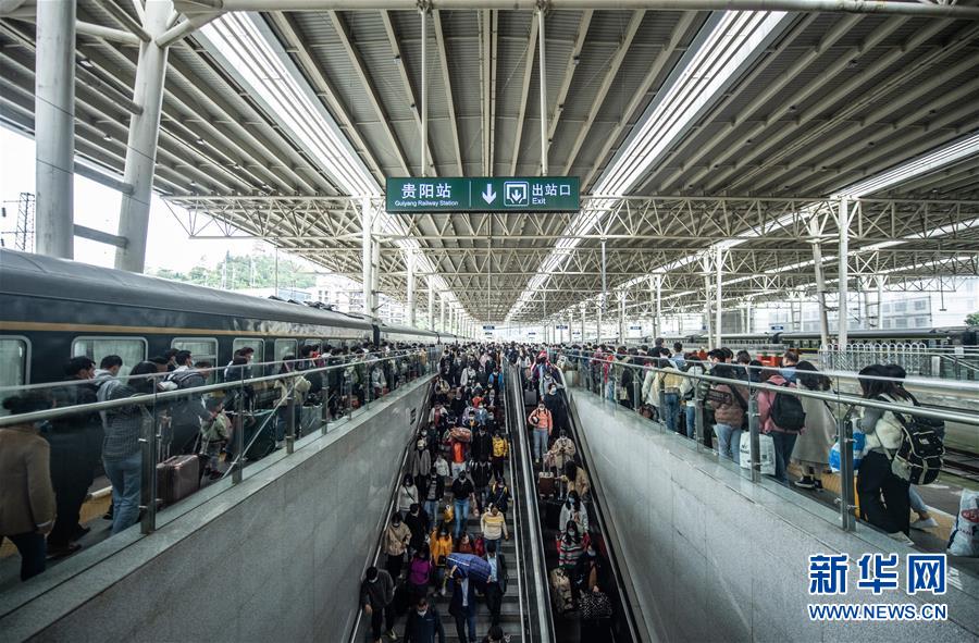 （新華全媒頭條&middot;圖文互動）（2）海納百川共揚帆&mdash;&mdash;黨的十九大以來以習近平同志為核心的黨中央引領中國高水平對外開放紀實